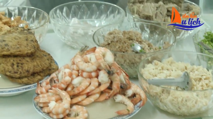 Hủ tiếu ngon bánh canh cua tại Sài Gòn - Hủ tiếu Thu Sương