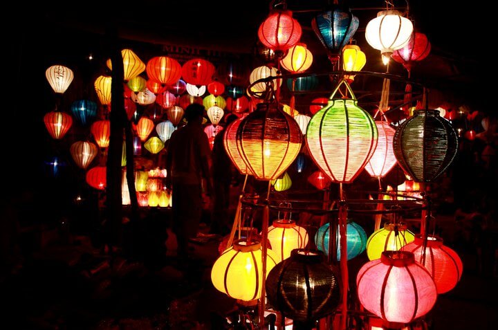 Độc đáo những món quà lưu niệm Hội An