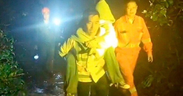 5 sinh viên TPHCM bị lạc trong rừng khi leo núi Langbiang