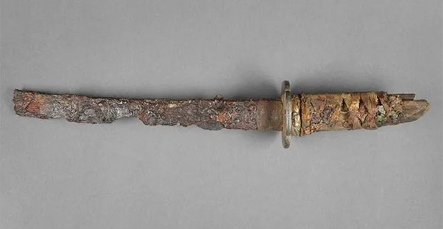 Tìm thấy thanh kiếm lộng lẫy từ thời Edo Nhật Bản