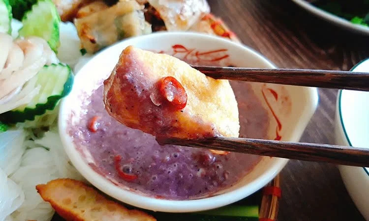 6 món đặc sản Việt Nam: Vượt qua e ngại để thưởng thức